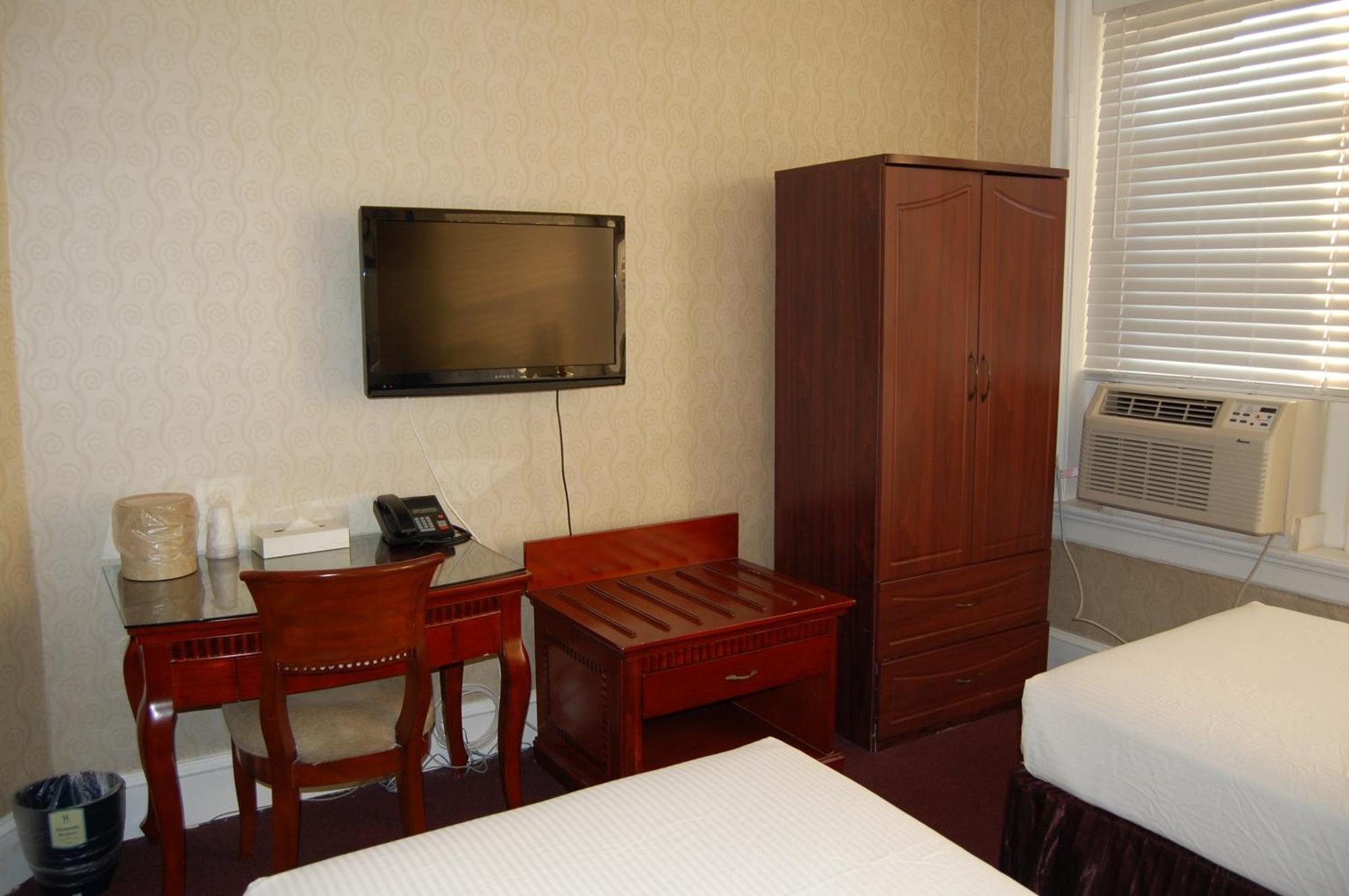 Hotel The Baron